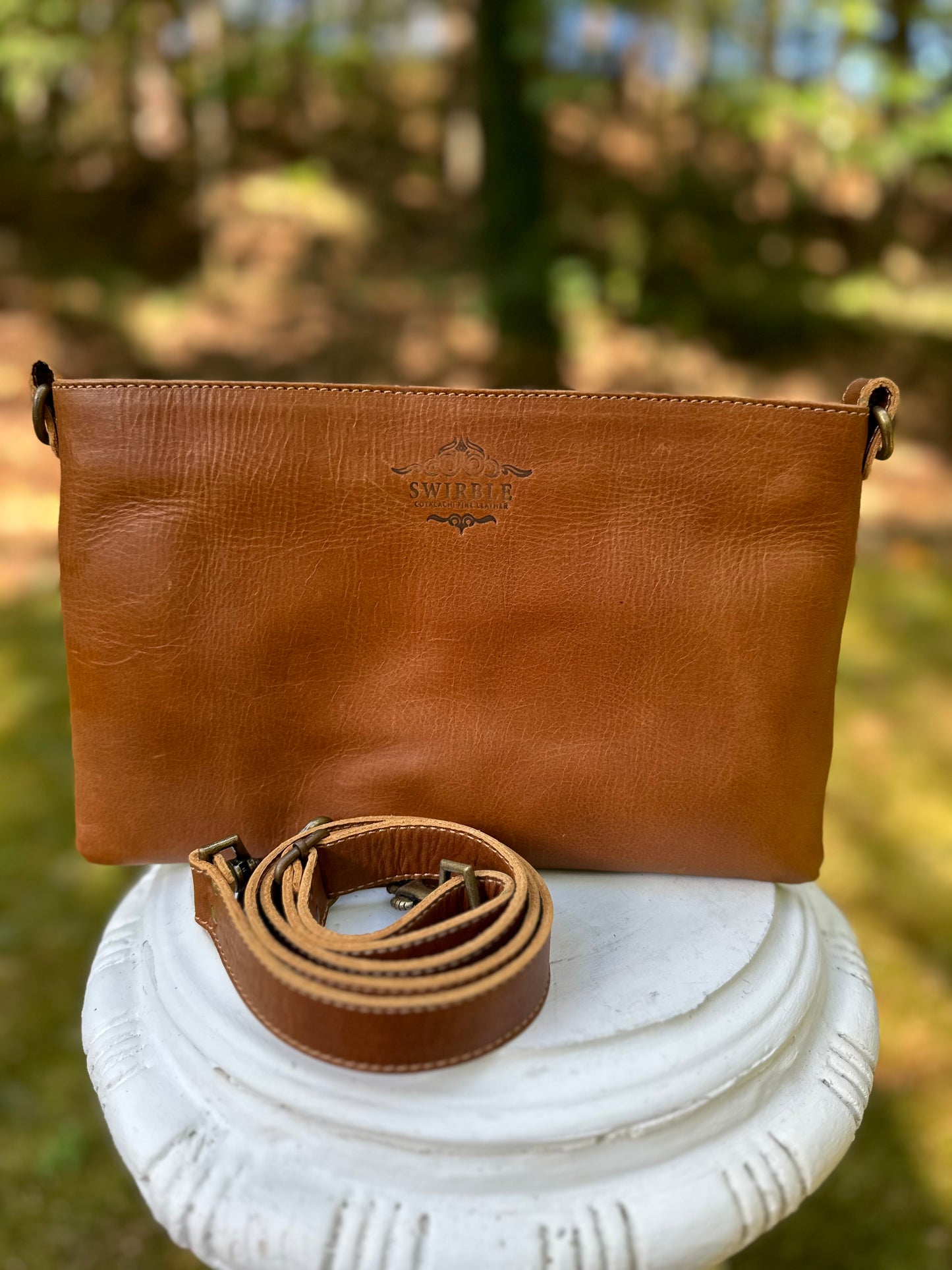 SECOYA CLUTCH PURSE