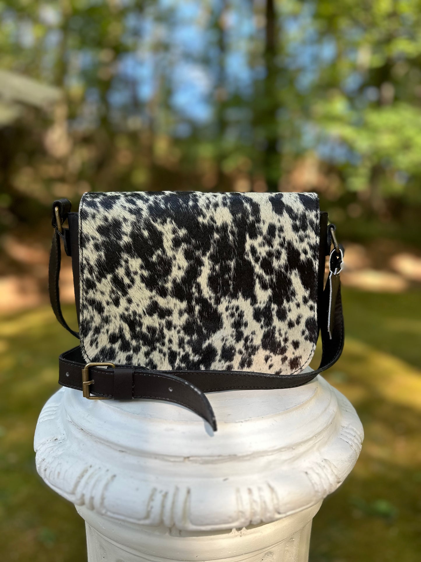 KICHWA COWHIDE HANDBAG