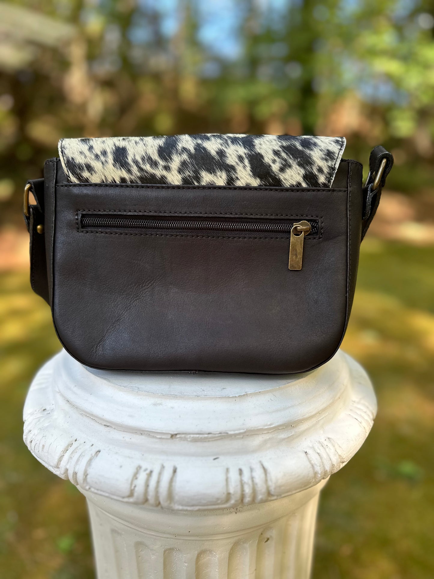 KICHWA COWHIDE HANDBAG